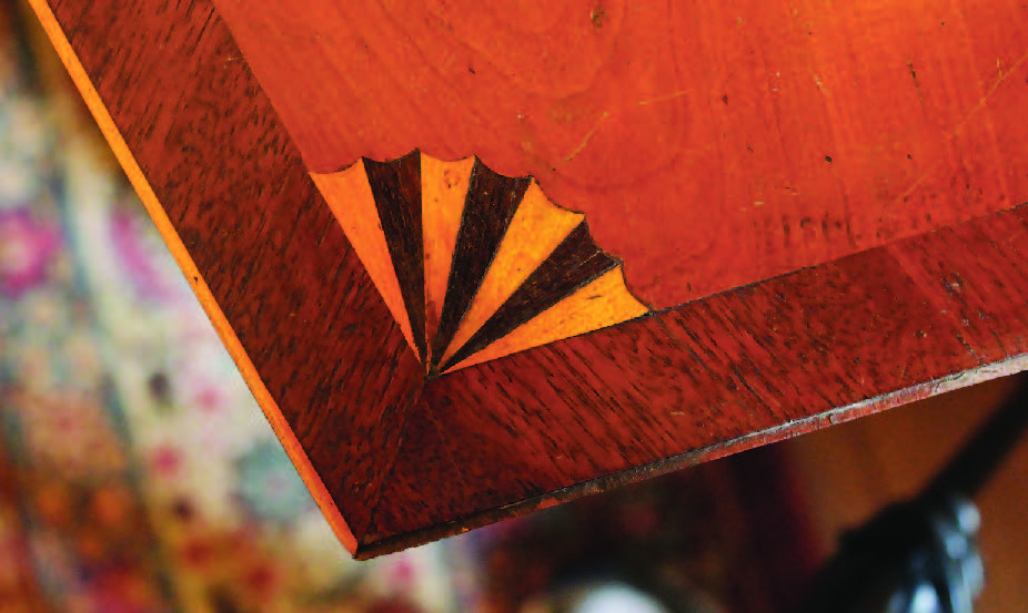 Detail of the veneer on the dresser