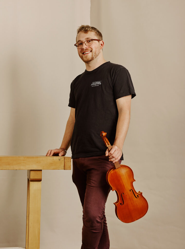 Eliot Smith, Violin Making & Repair ’22