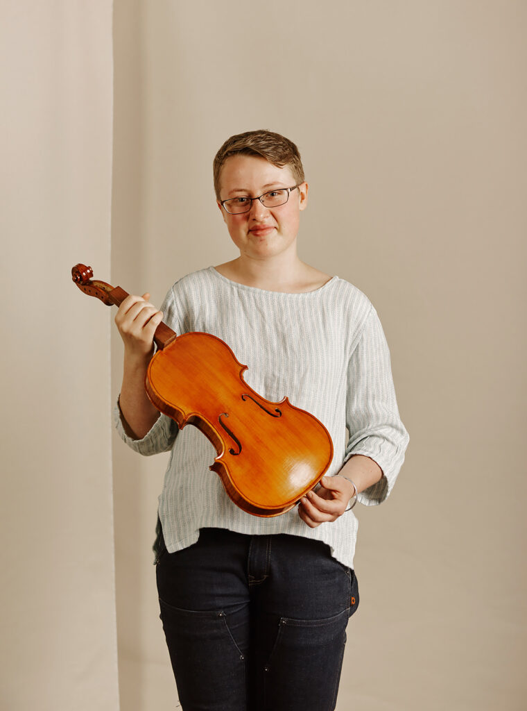 Ada Schenck, Violin Making & Repair ‘22