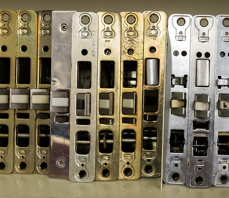 Door lock hardware