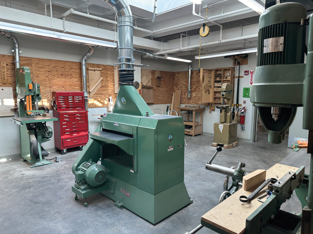 View of the machine room with the planer in the middle of the room