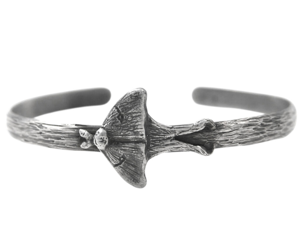 Jewelry by Laurie Berezin JM ’11 / Beryllina Jewelry