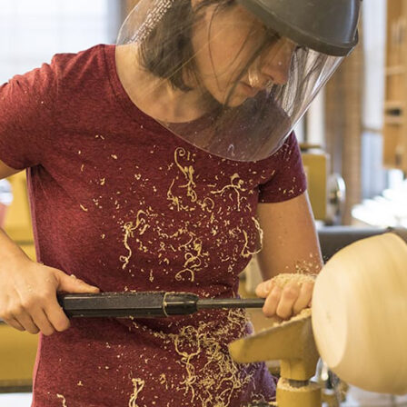 Fundamental Techniques in Bowl Turning